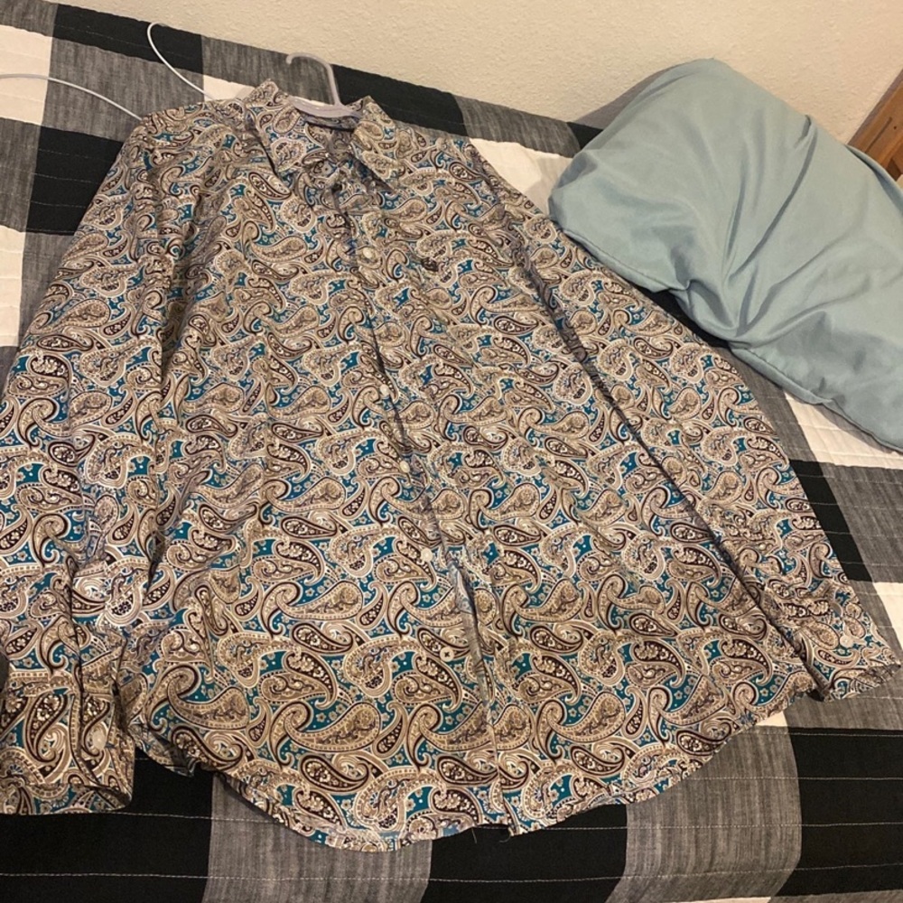 Cinch paisley shirt